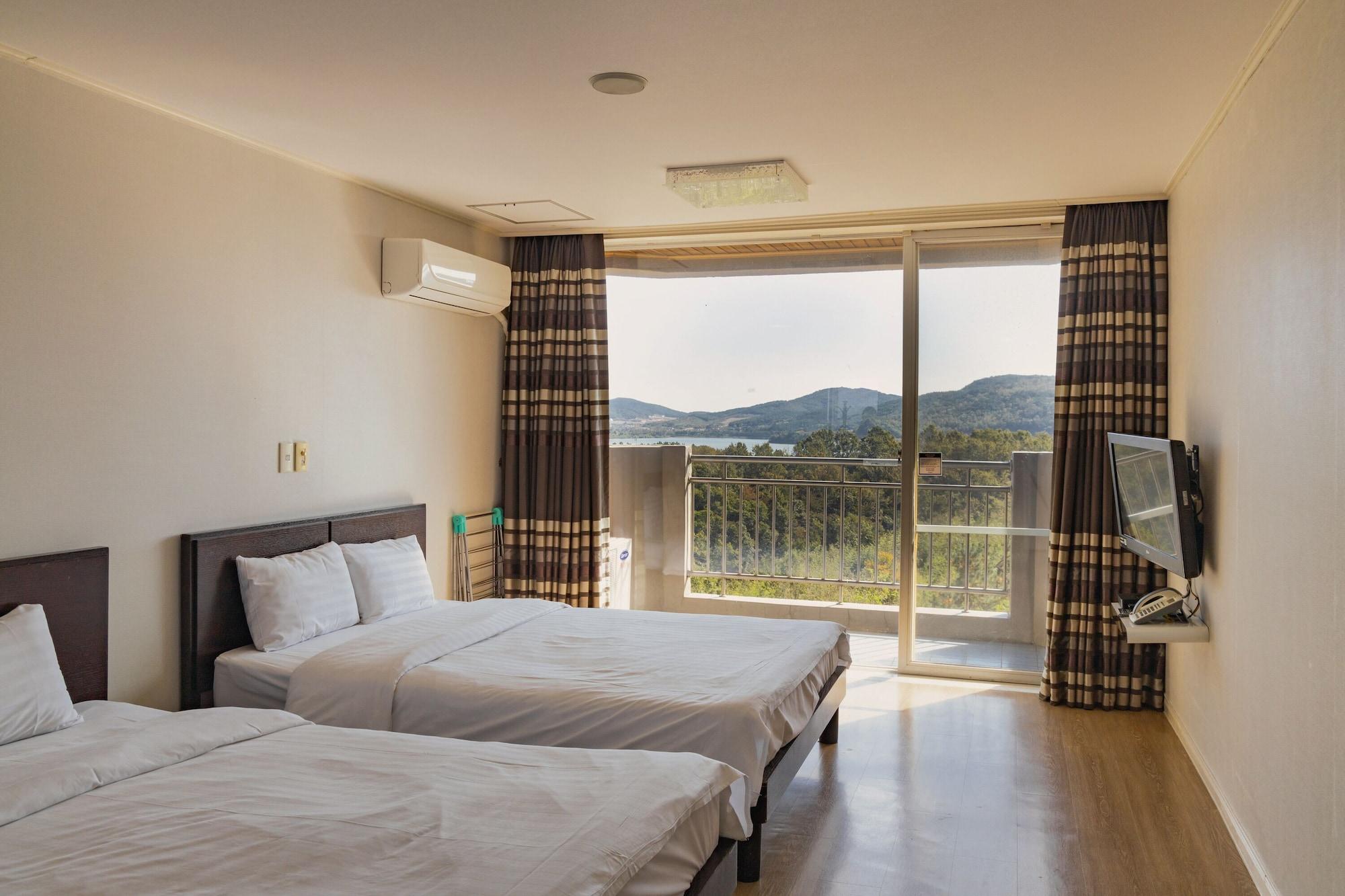 Kensington Resort Γκιονγκγού Εξωτερικό φωτογραφία