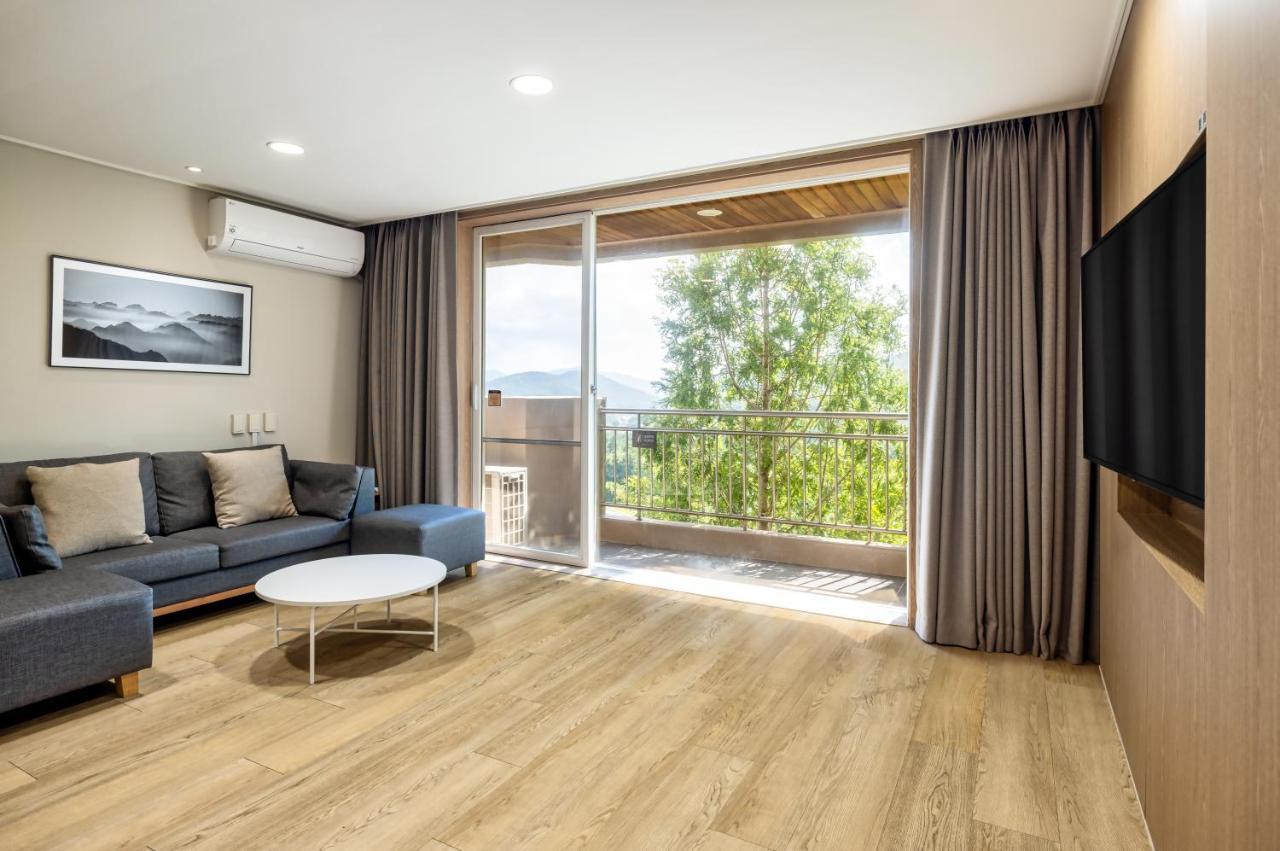 Kensington Resort Γκιονγκγού Εξωτερικό φωτογραφία