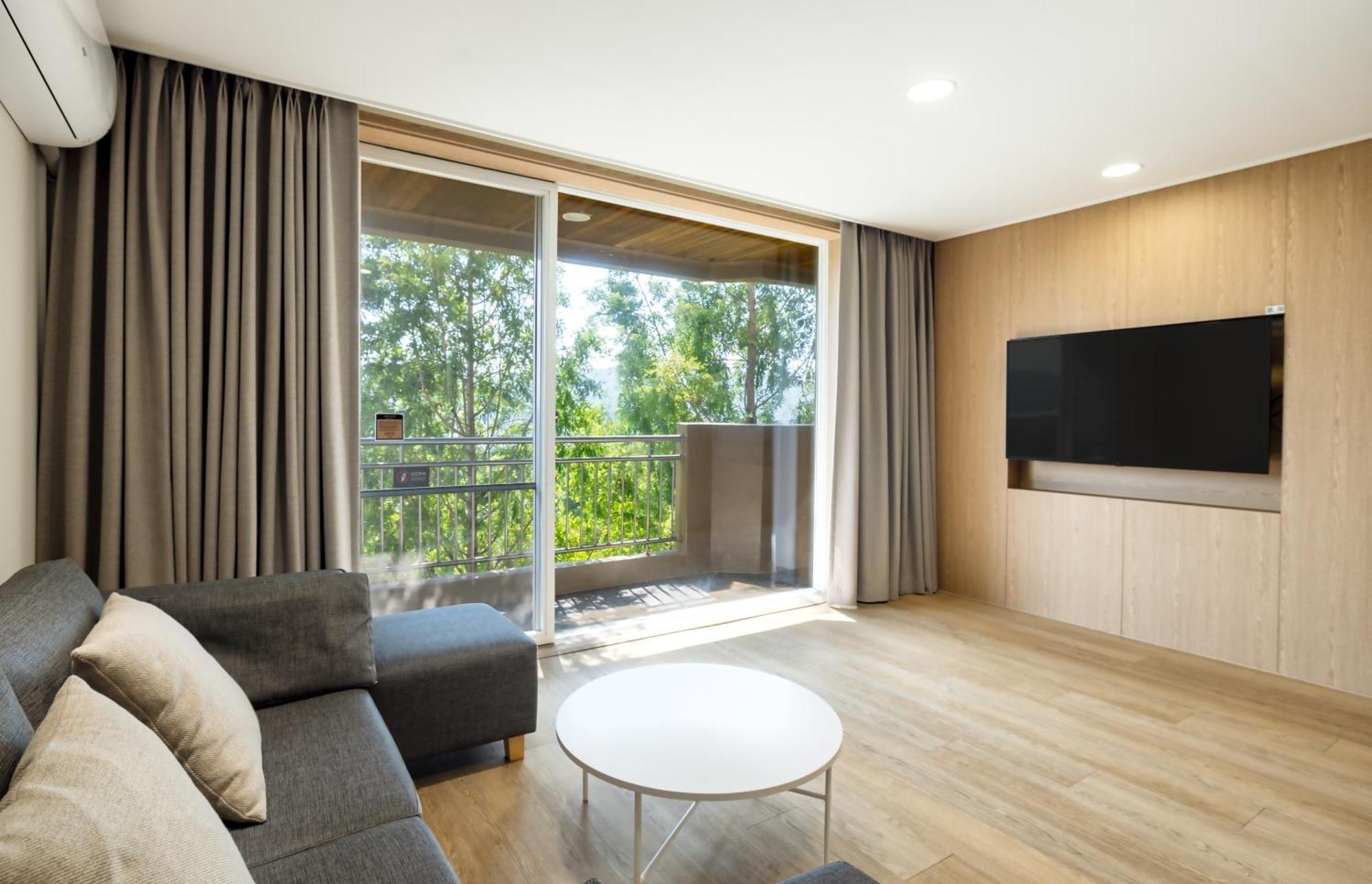 Kensington Resort Γκιονγκγού Εξωτερικό φωτογραφία